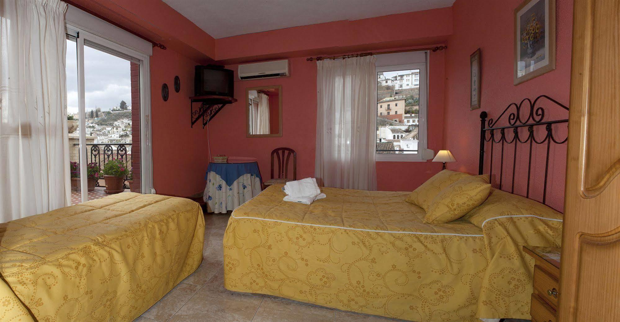 Hostal Londres Granada Eksteriør billede