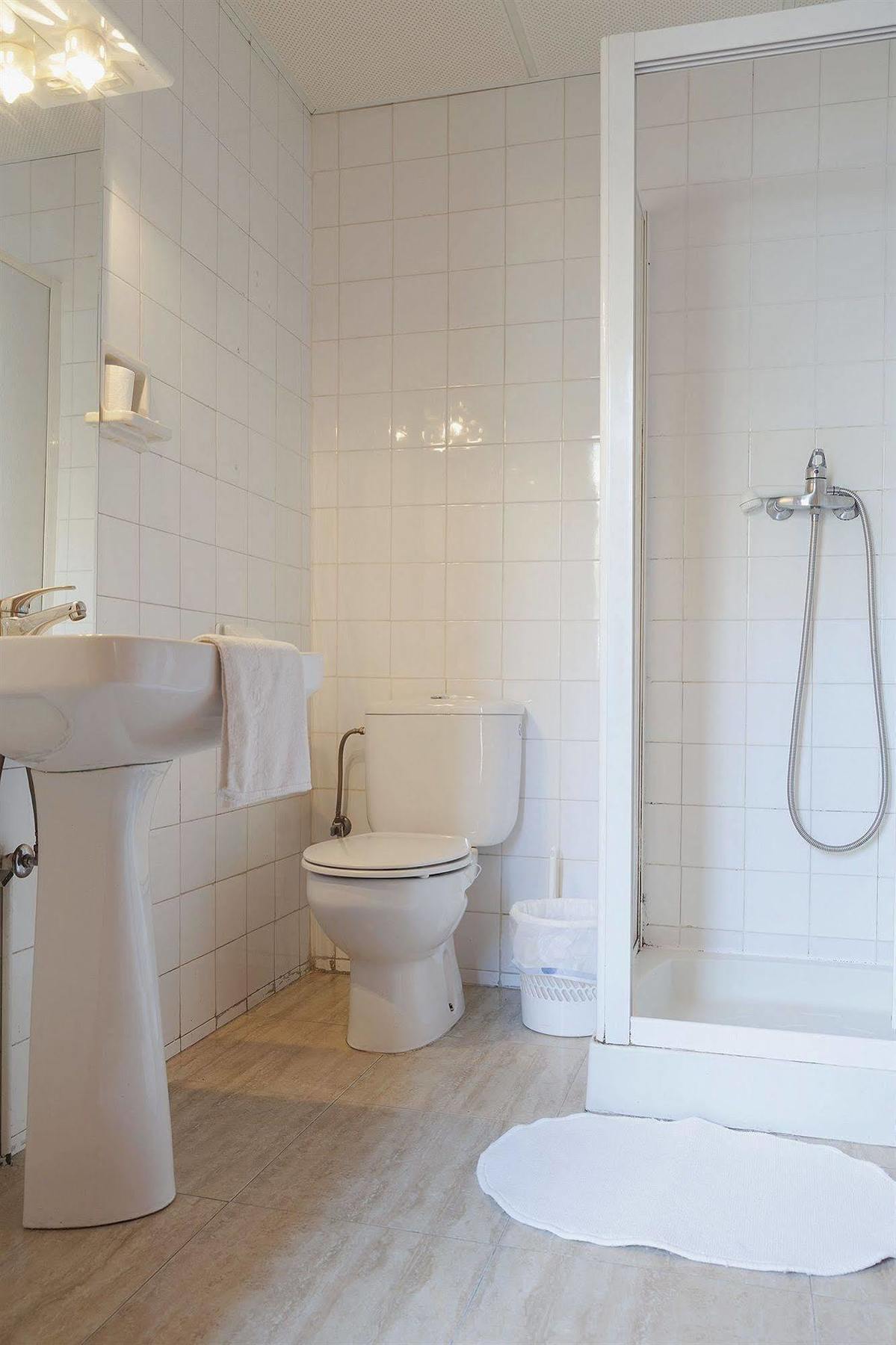Hostal Londres Granada Eksteriør billede