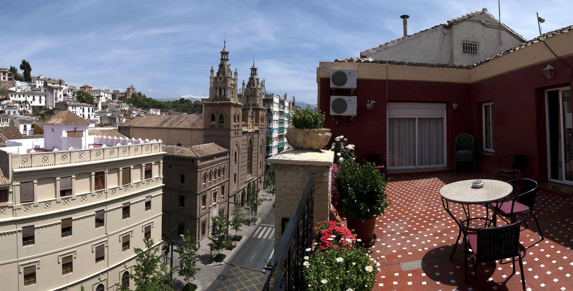 Hostal Londres Granada Eksteriør billede