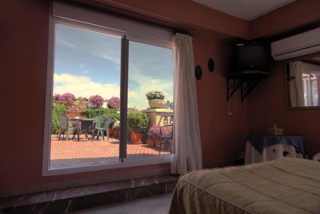 Hostal Londres Granada Eksteriør billede